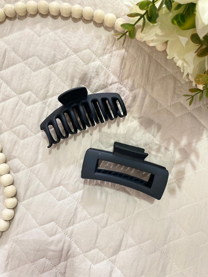 BLACK CLIPS | SET OF 2 | HAIR CLIPS